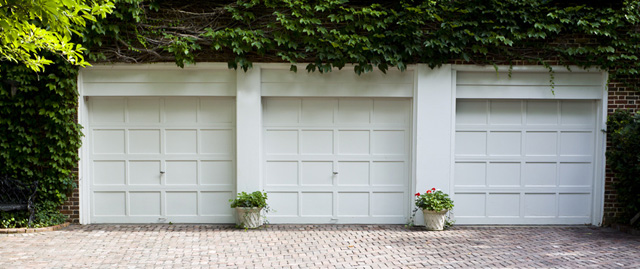 Garage door Garden City New York